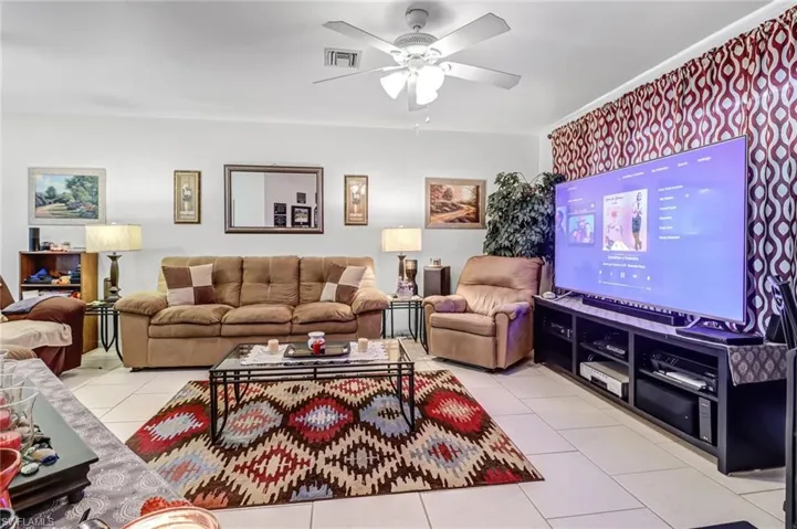 1629 Se 13th Ter, Cape Coral Fl 33990
