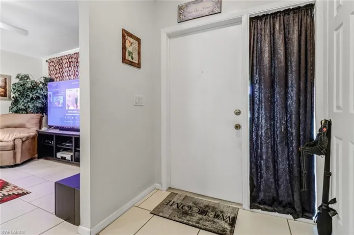 1629 Se 13th Ter, Cape Coral Fl 33990