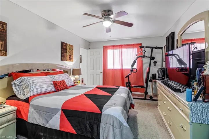 1629 Se 13th Ter, Cape Coral Fl 33990