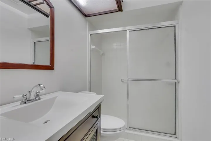 4133 Lakewood Blvd E27, Naples, Florida 34112