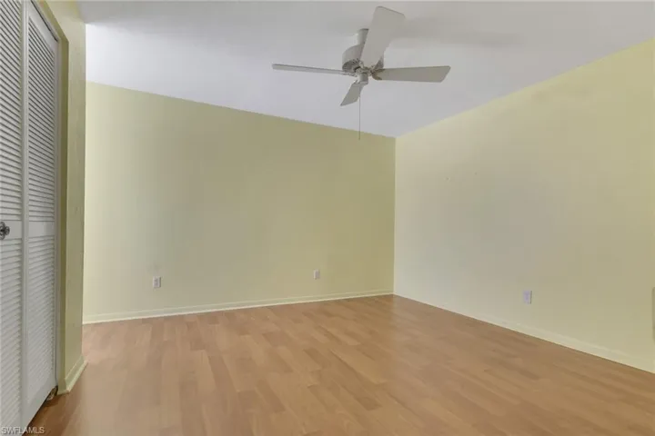 4133 Lakewood Blvd E27, Naples, Florida 34112