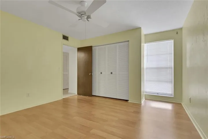 4133 Lakewood Blvd E27, Naples, Florida 34112