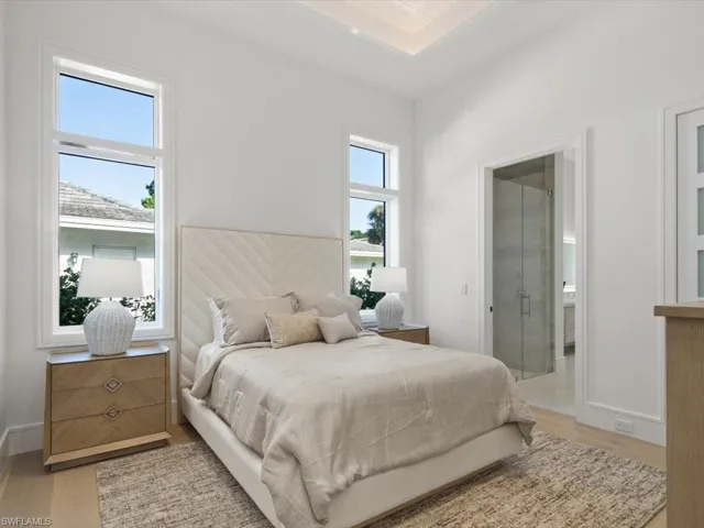 1st floor guest bedroom
