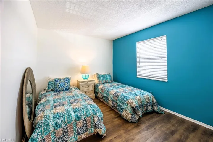 6220  Augusta  DR, Fort Myers, FL 33907