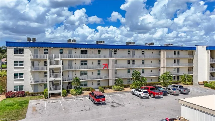 6220  Augusta  DR, Fort Myers, FL 33907