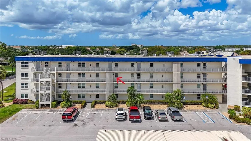 6220  Augusta  DR, Fort Myers, FL 33907