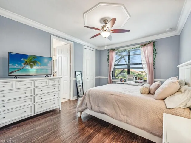 Upstairs - bedroom 2