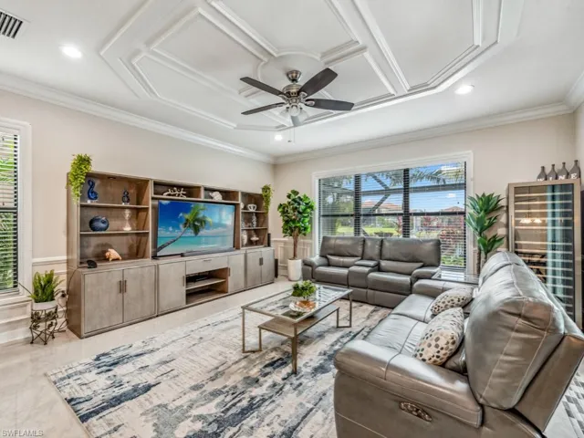 Beautiful ceiling detail in family room