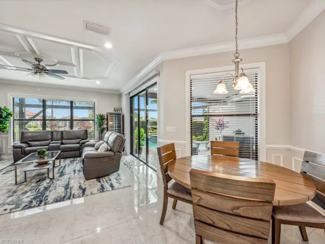 Casual dining and family room right near the kitchen.