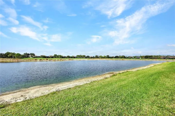 9373 Pocida Ct 104, Naples, Florida 34119