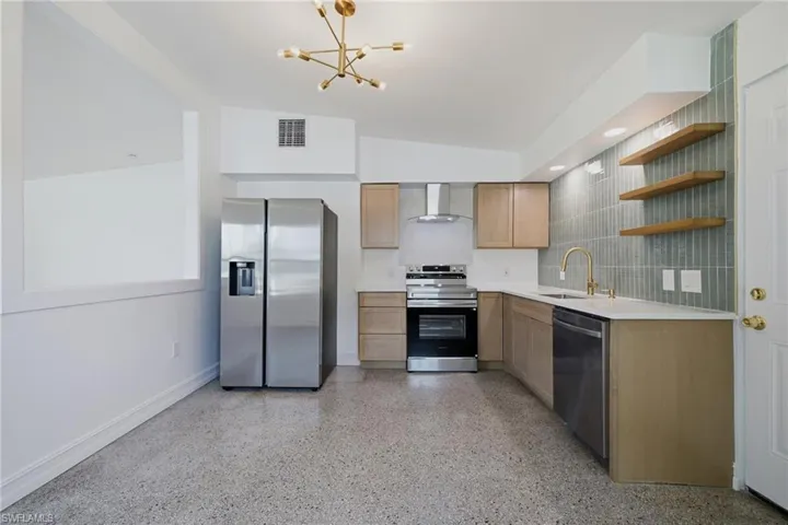 4213 Ellen Ave, Fort Myers, Florida 33901