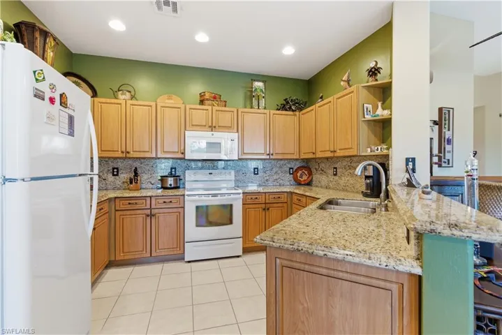 9290  Bayberry  BEND, Fort Myers, FL 33908