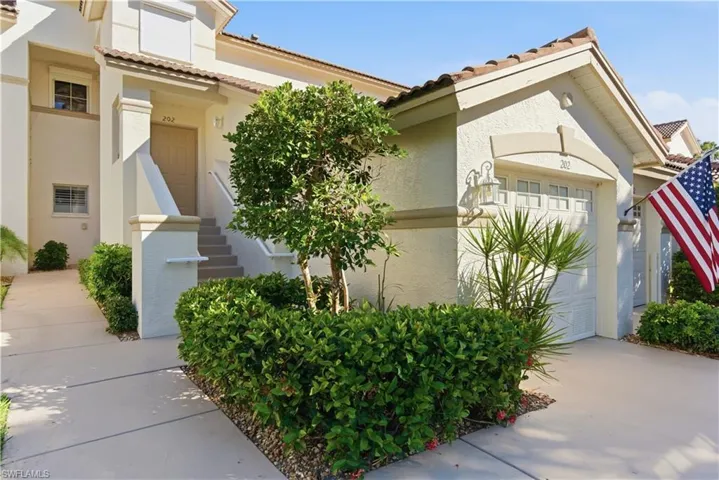 9290  Bayberry  BEND, Fort Myers, FL 33908