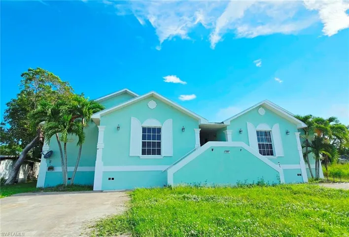 1227 Mangrove Ln, Chokoloskee, Florida 34138