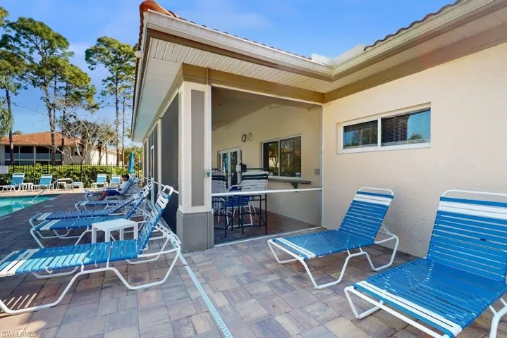 350  Robin Hood  CIR, Naples, FL 34104