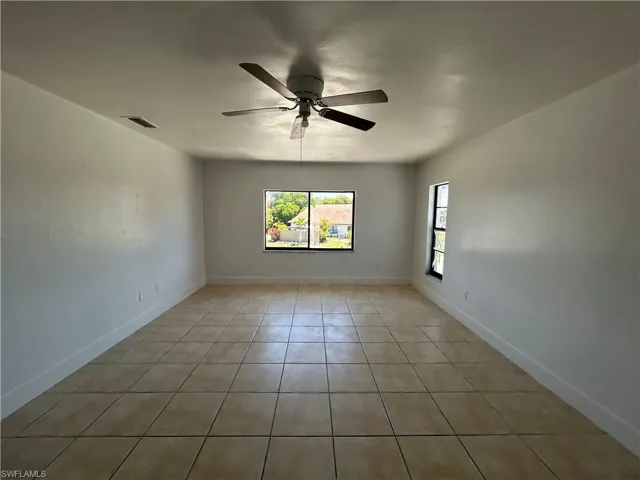 4708 Se 5th Pl 204, Cape Coral, Florida 33904
