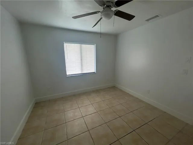 4708 Se 5th Pl 204, Cape Coral, Florida 33904