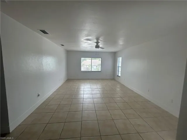 4708 Se 5th Pl 204, Cape Coral, Florida 33904