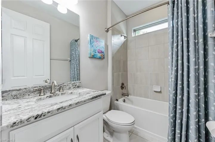 16246 Aberdeen Way, Naples, Florida 34110