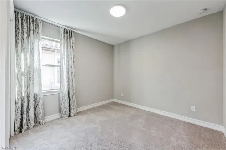 16246 Aberdeen Way, Naples, Florida 34110