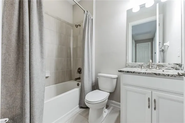 16246 Aberdeen Way, Naples, Florida 34110