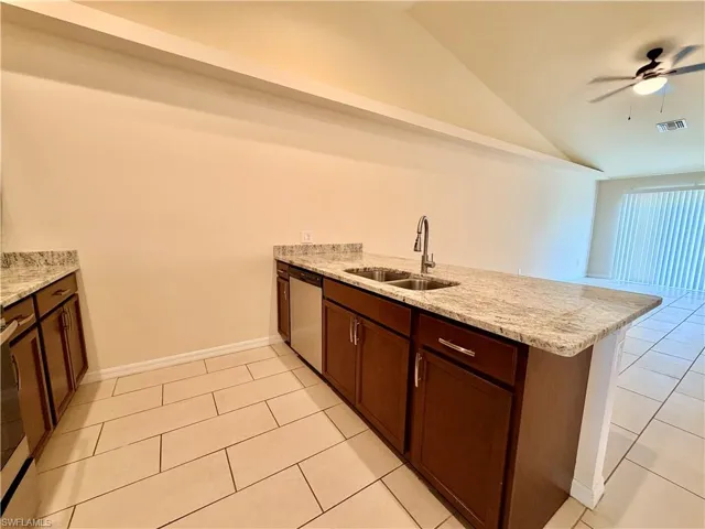 1312 Sw Trafalgar Pkwy 1314, Cape Coral, Florida 33991