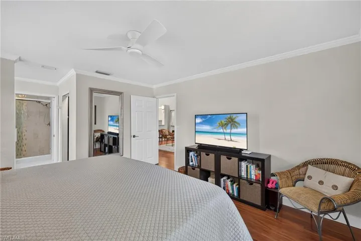 7108 Barrington Cir 202, Naples, Florida 34108