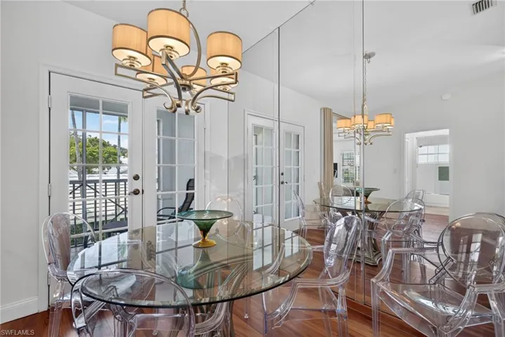 7108 Barrington Cir 202, Naples, Florida 34108