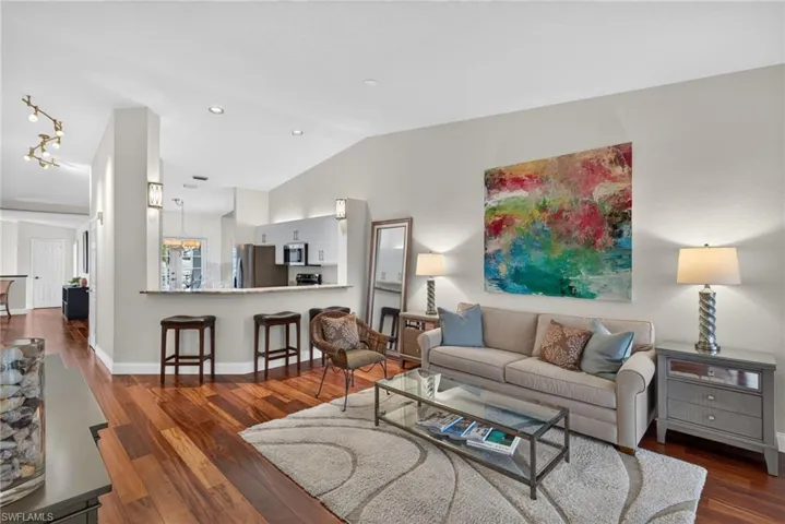 7108 Barrington Cir 202, Naples, Florida 34108