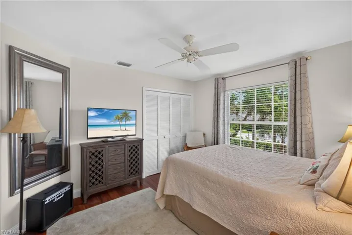 7108 Barrington Cir 202, Naples, Florida 34108
