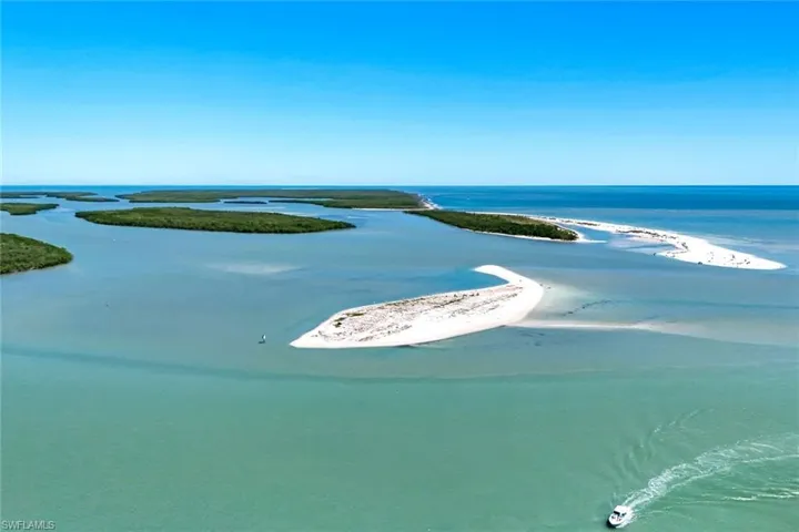 1111  Swallow  AVE, Marco Island, FL 34145