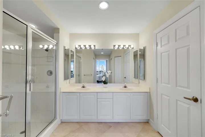 1111  Swallow  AVE, Marco Island, FL 34145