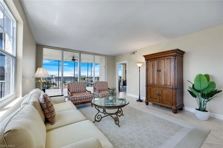 1111  Swallow  AVE, Marco Island, FL 34145