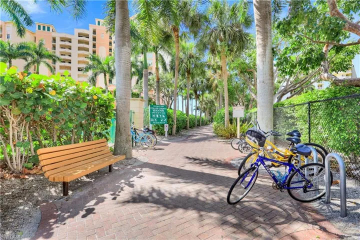 1111  Swallow  AVE, Marco Island, FL 34145