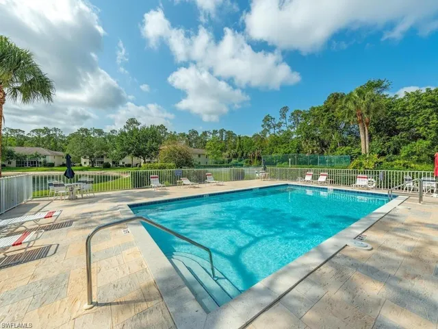 280  Timber Lake  CIR, Naples, FL 34104