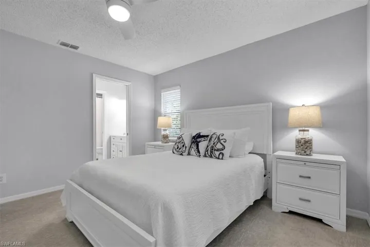 280  Timber Lake  CIR, Naples, FL 34104