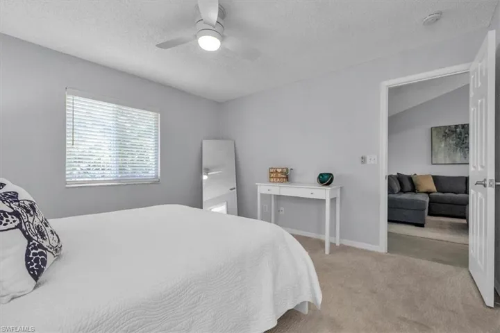 280  Timber Lake  CIR, Naples, FL 34104