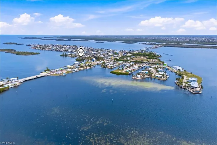 2669 Coco Plum Dr, Matlacha, Florida 33993