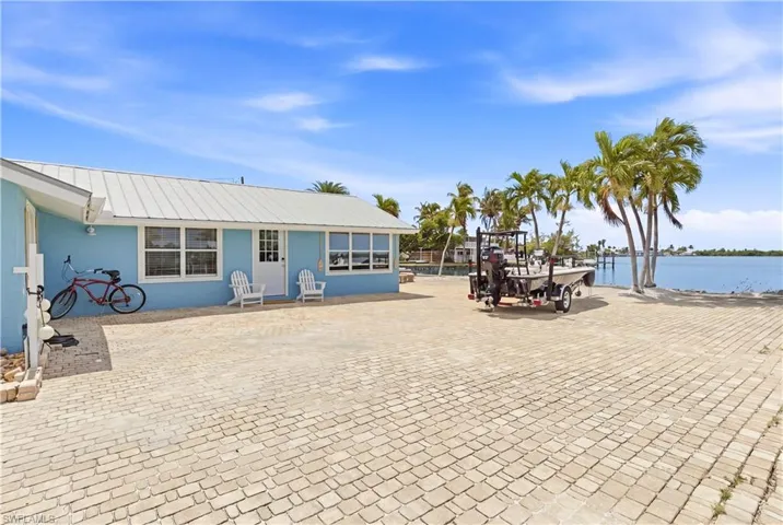 2669 Coco Plum Dr, Matlacha, Florida 33993