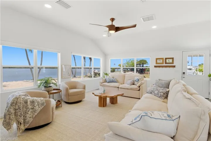 2669 Coco Plum Dr, Matlacha, Florida 33993
