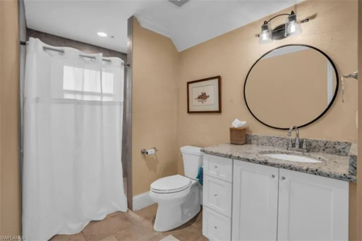 Ensuite bathroom for the second bedroom.