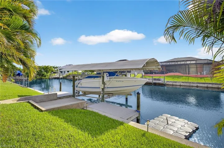 4235 Sw 20th Ave, Cape Coral, Florida 33914