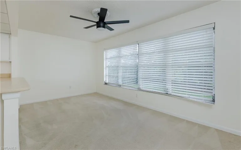 6884  Sandtrap  DR, Fort Myers, FL 33919