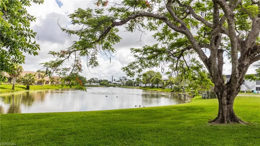 6884  Sandtrap  DR, Fort Myers, FL 33919