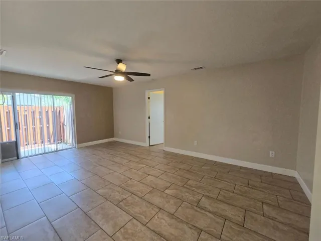 960 Hearty St, North Fort Myers, Florida 33903