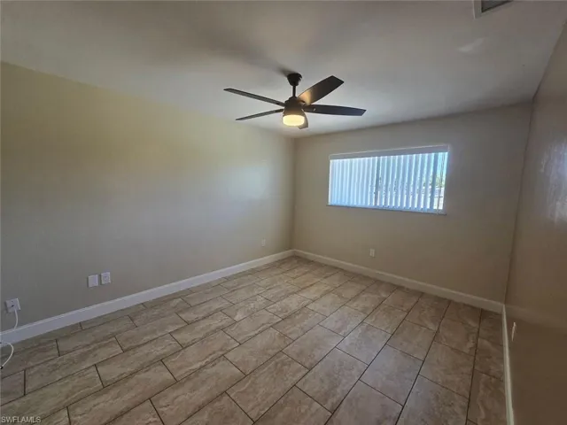 960 Hearty St, North Fort Myers, Florida 33903