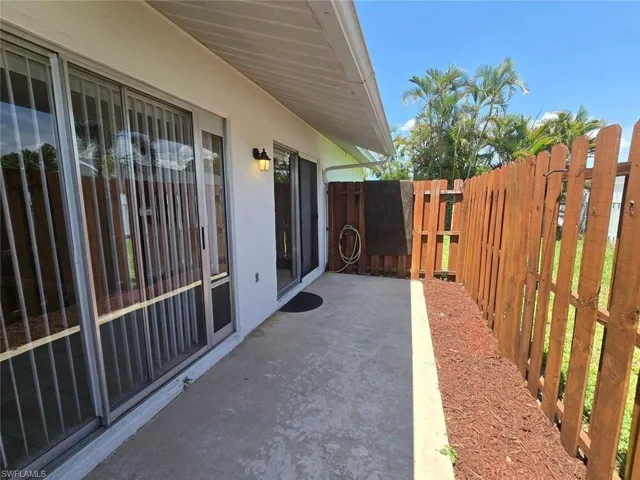 960 Hearty St, North Fort Myers, Florida 33903