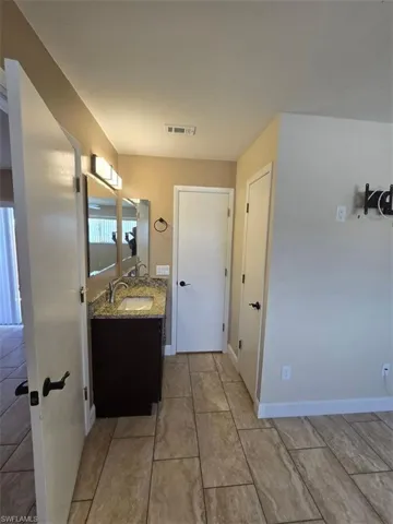 960 Hearty St, North Fort Myers, Florida 33903