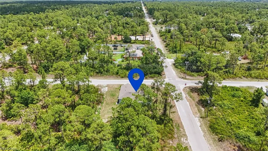 3906 E 10th  ST, Lehigh Acres, FL 33972