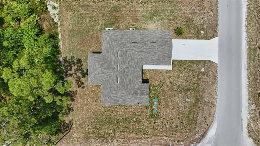 3906 E 10th  ST, Lehigh Acres, FL 33972